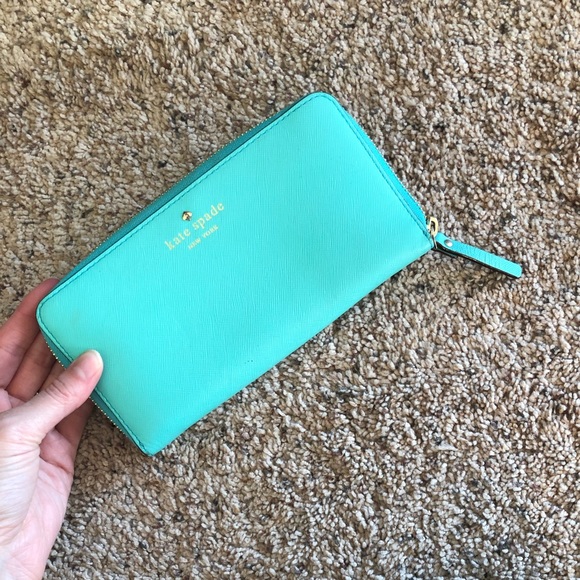 Kate Spade Turquoise Wallet - Picture 1 of 2